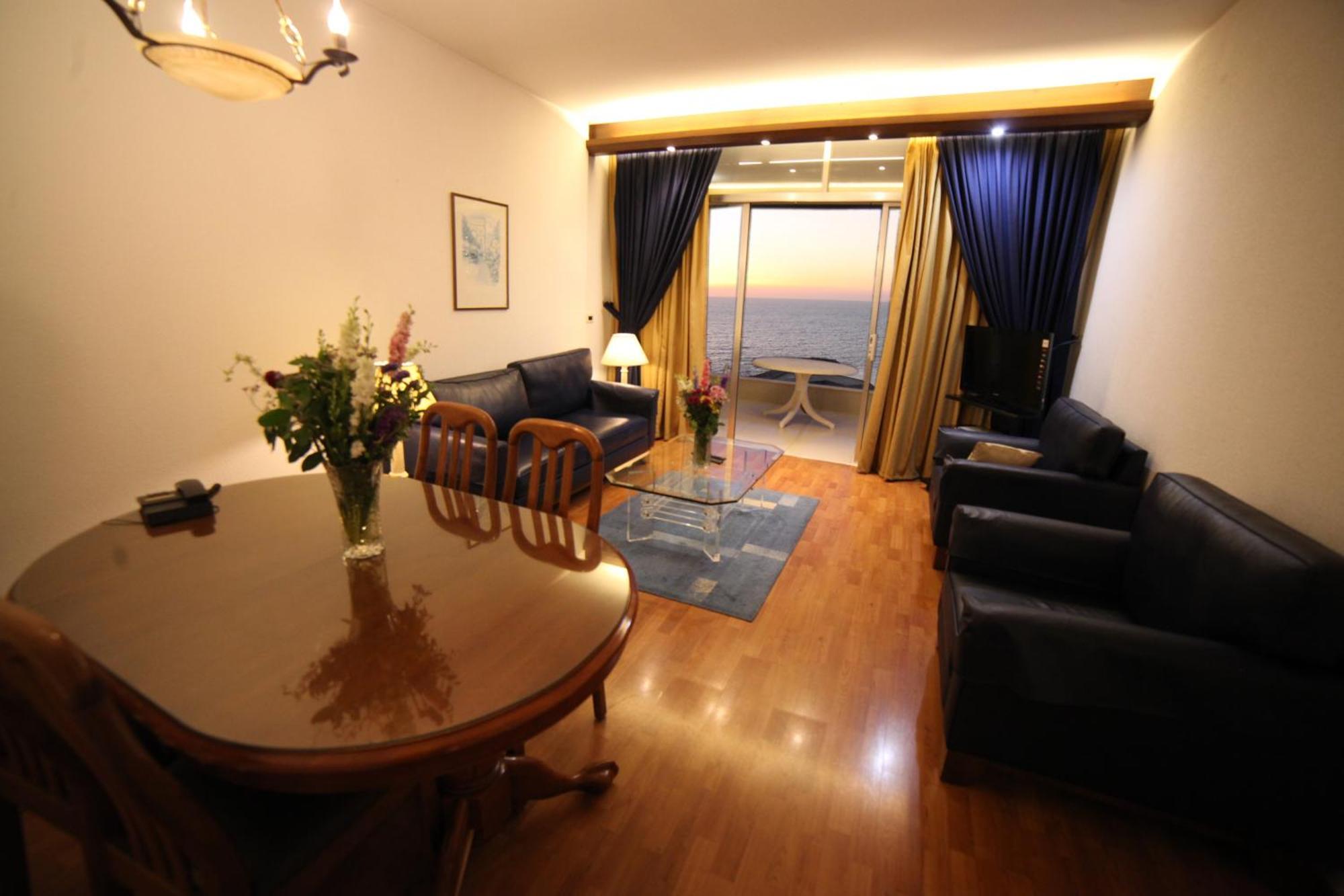 Holiday Home Suites Бейрут Екстер'єр фото