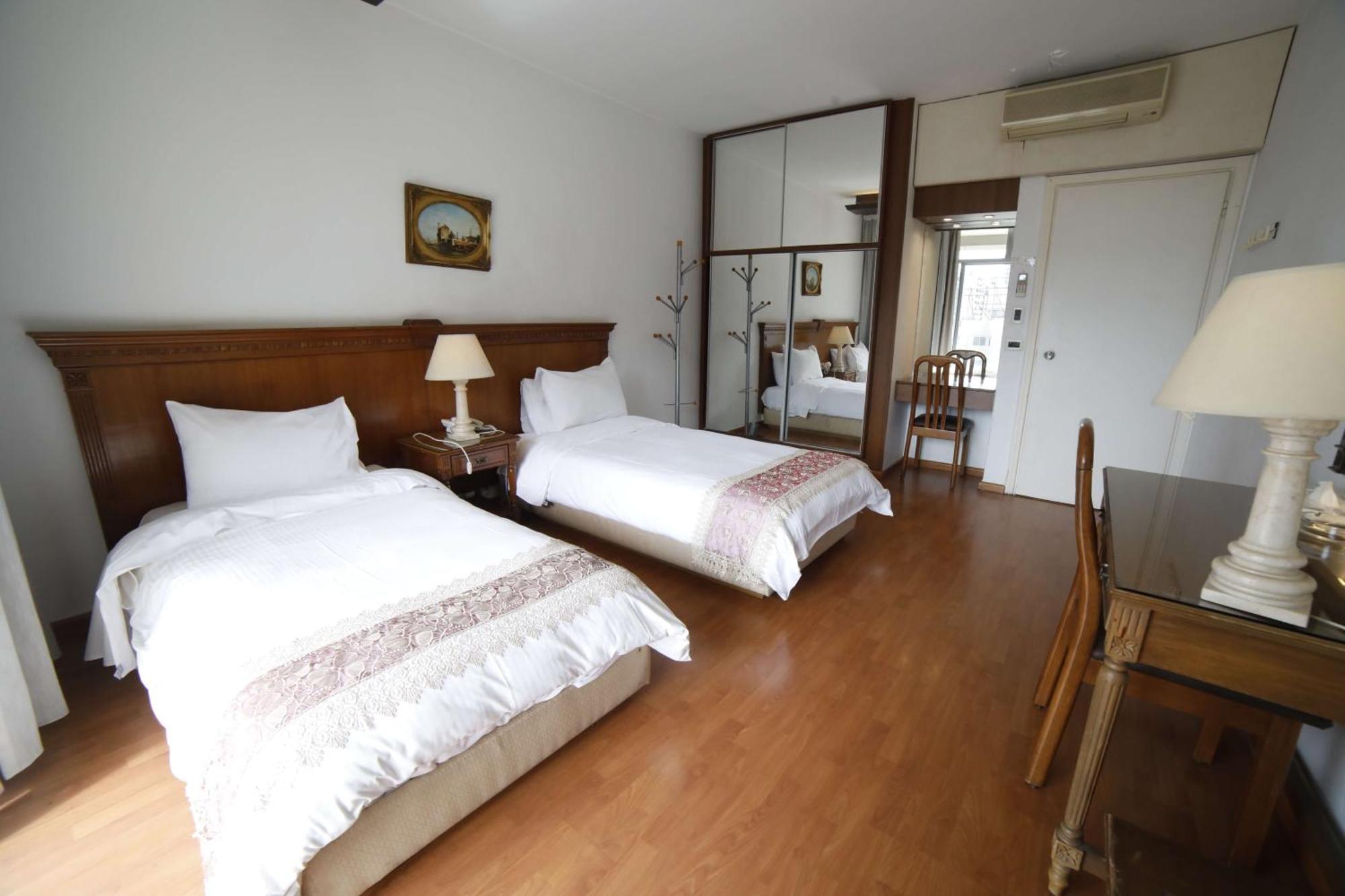 Holiday Home Suites Бейрут Екстер'єр фото