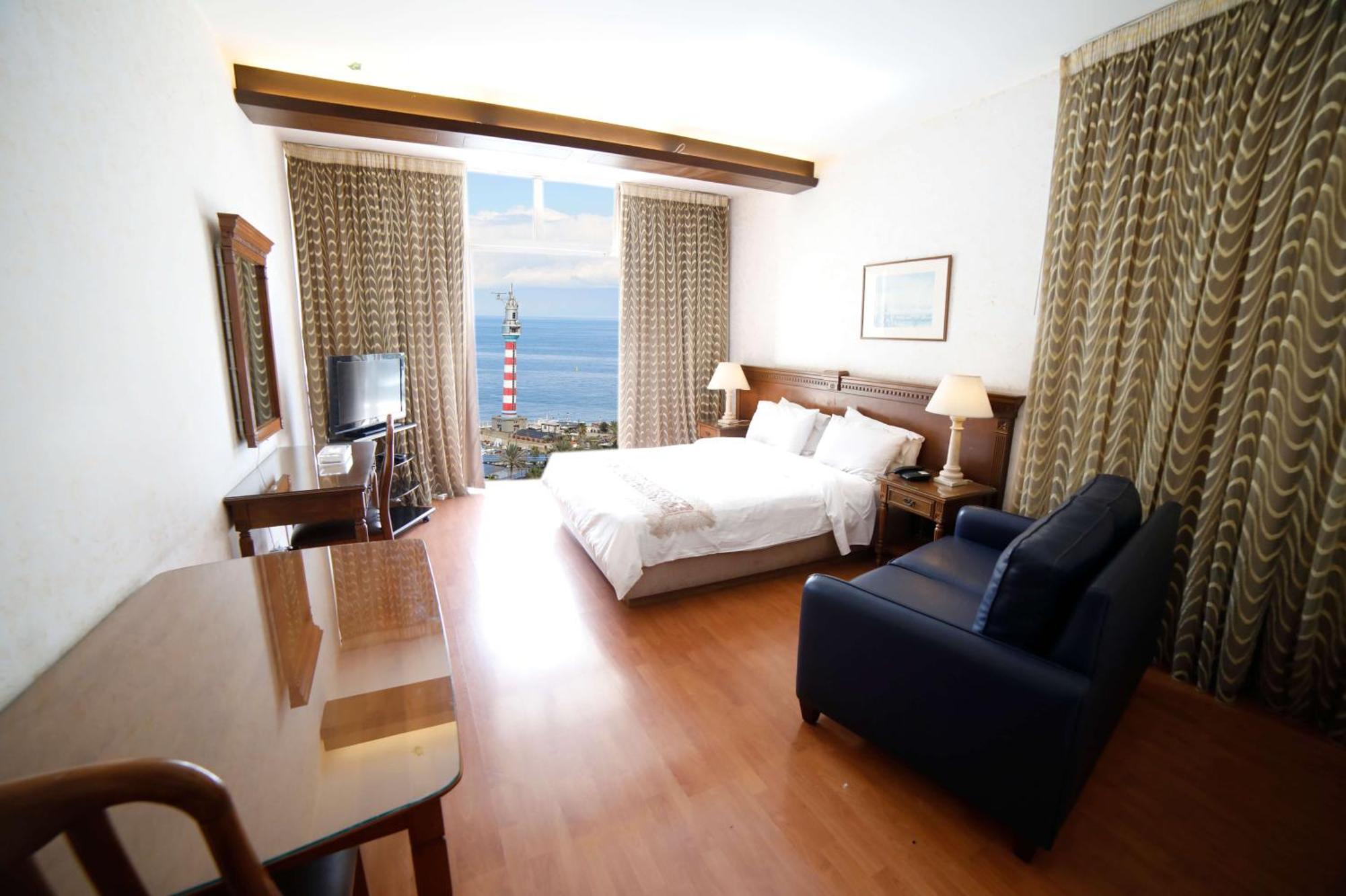 Holiday Home Suites Бейрут Екстер'єр фото