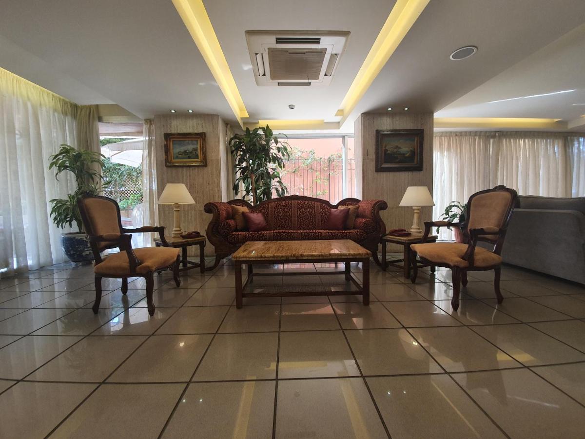 Holiday Home Suites Бейрут Екстер'єр фото